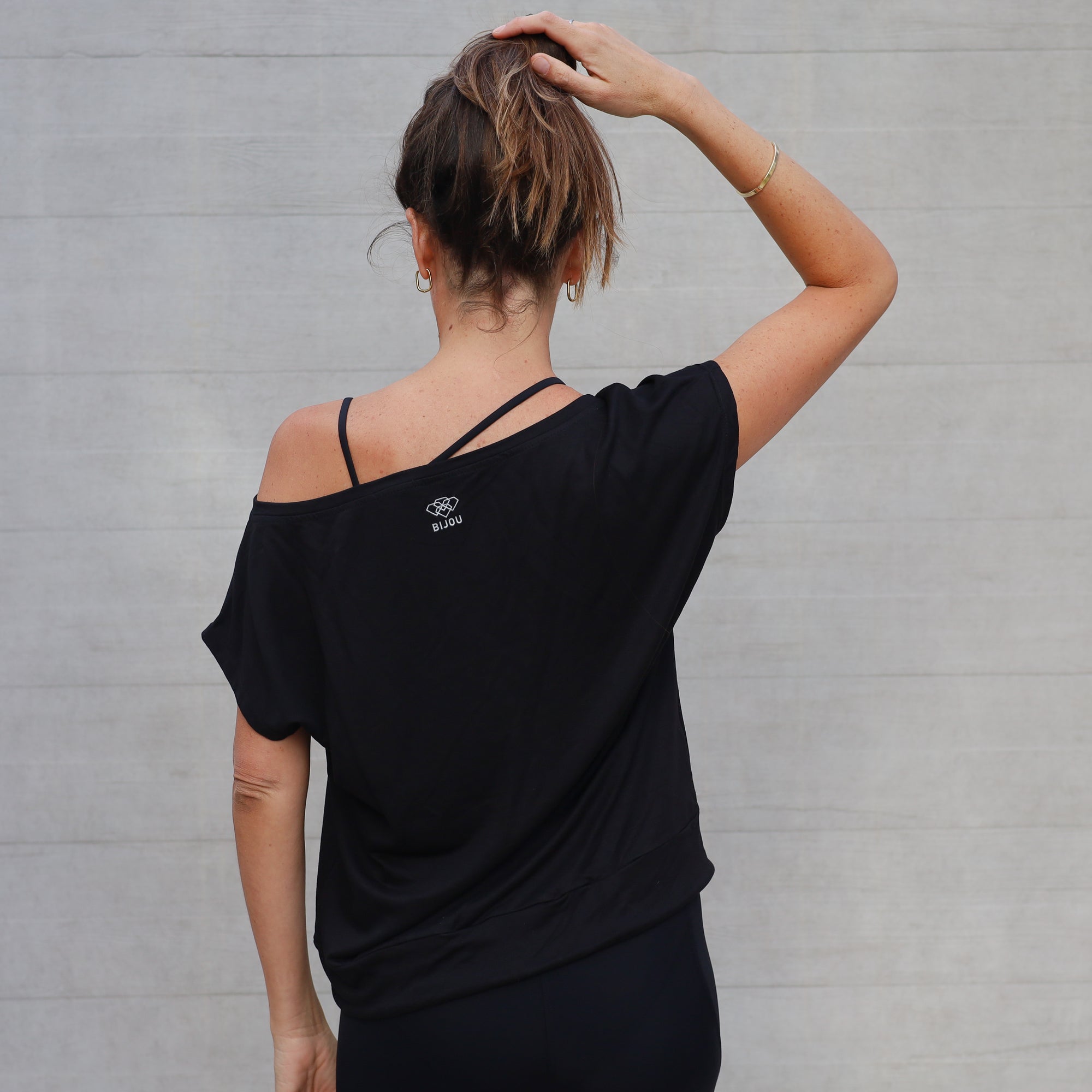 Polera Dominga negra