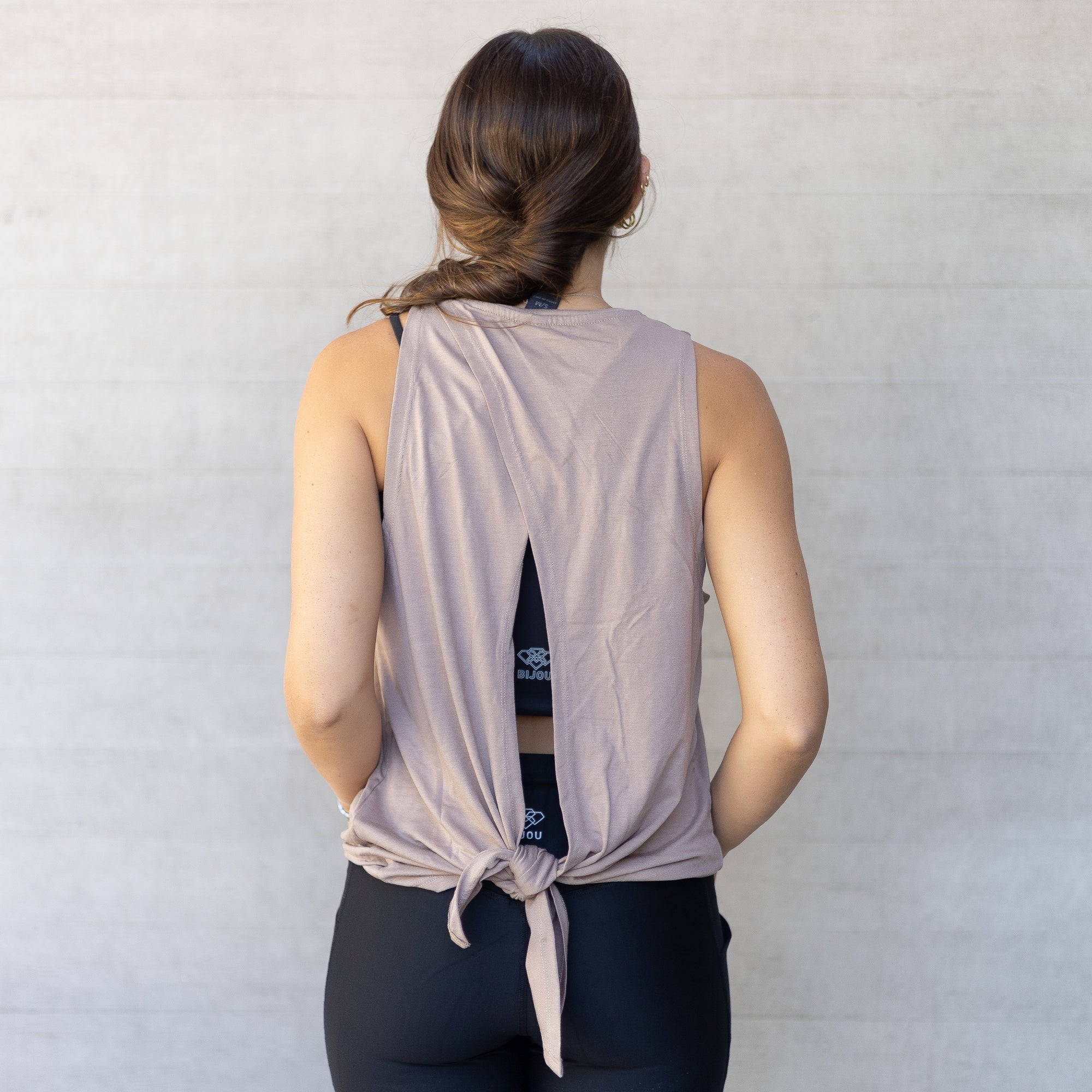 Polera deportiva Ana beige