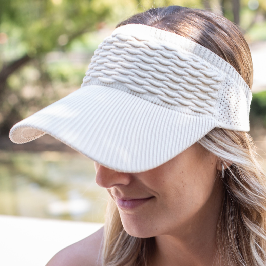 Visera deportiva beige