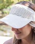 Visera deportiva beige